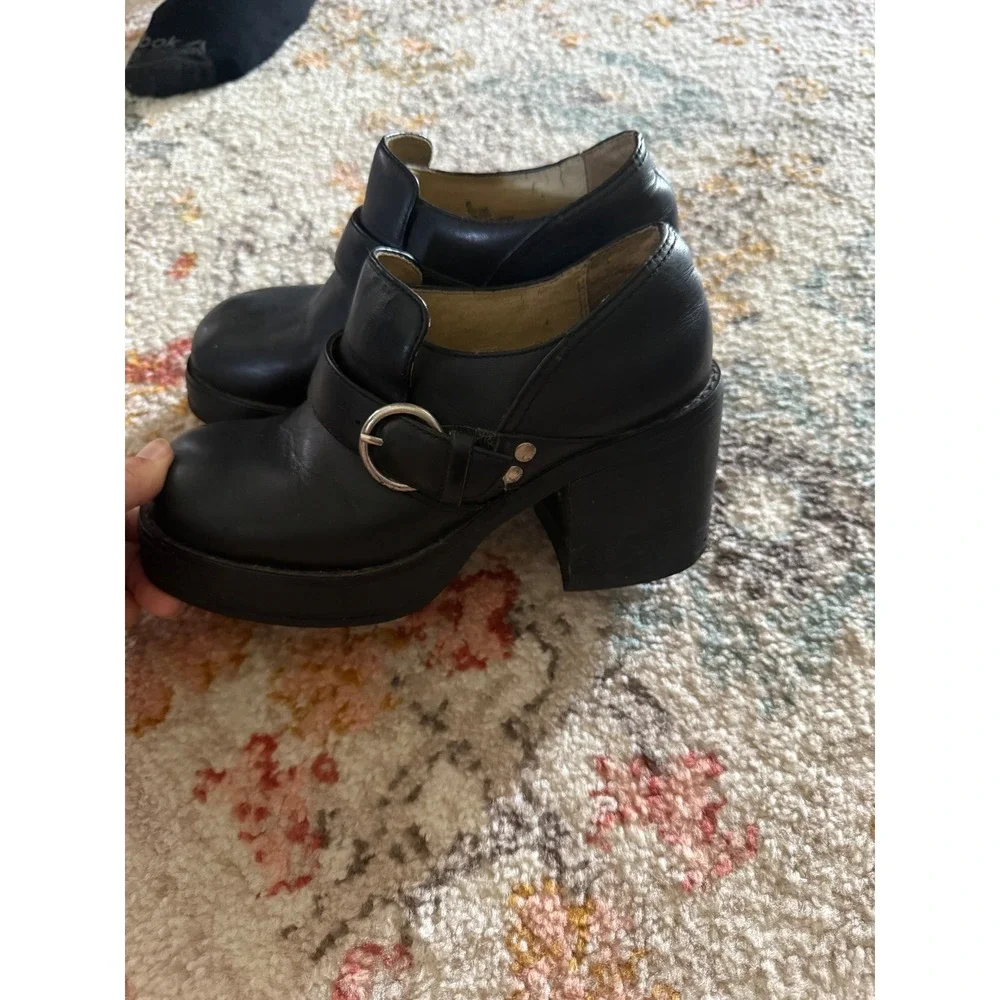 American Eagle Vintage Grunge Divine Black Leather Platform Chunky Block Shoes 6